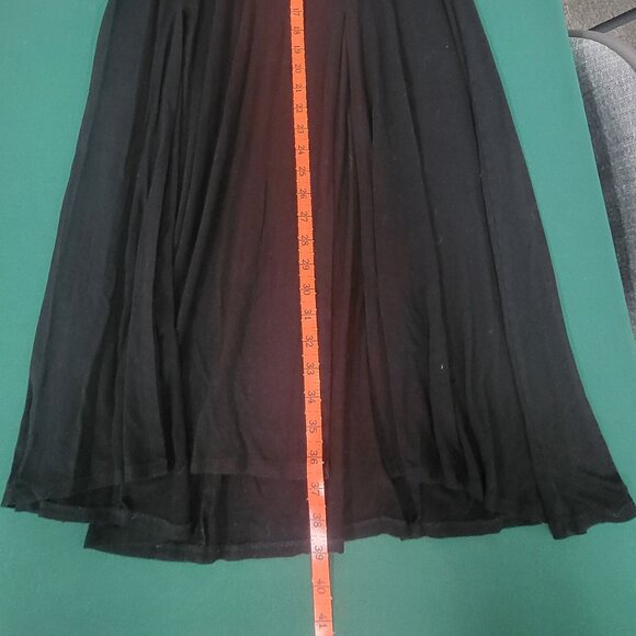 Torrid black knit car wash skirt maxi long slits EUC size 0 or large or 12 - Picture 6 of 8